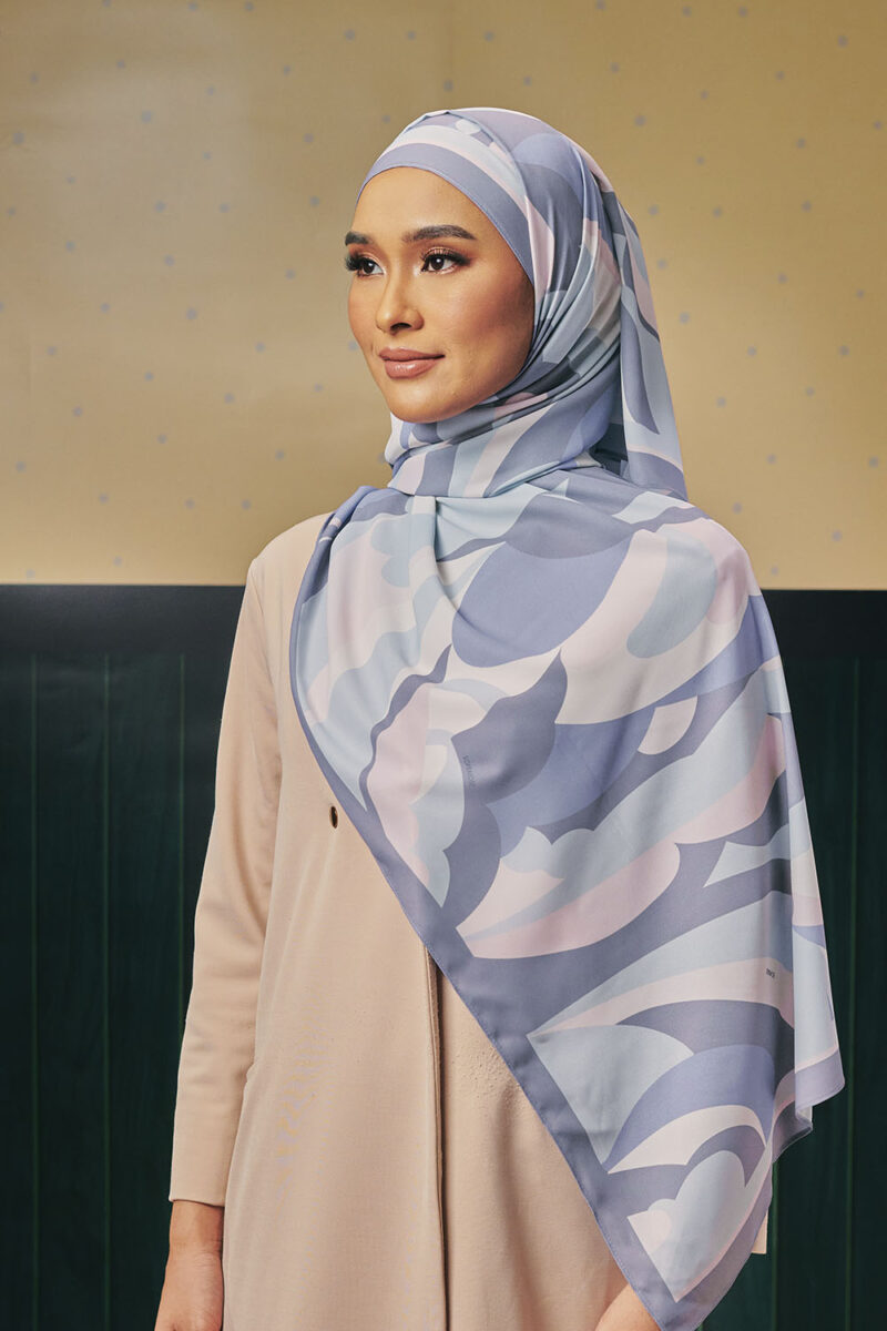 Durra Dalilah Instant Shawl in Poised Horizon