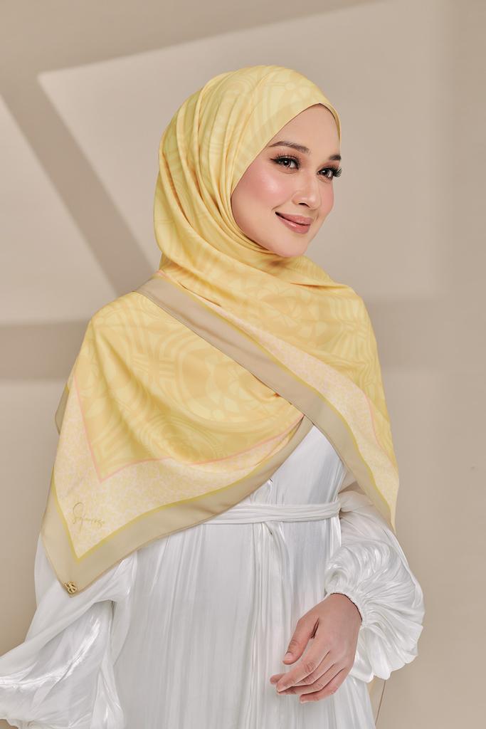Durra Leanna Shawl in 02 Youthful Yellow