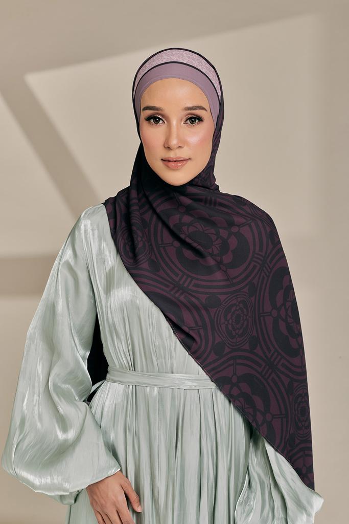 Durra Leanna Instant in 03 Magnetic Mahogany