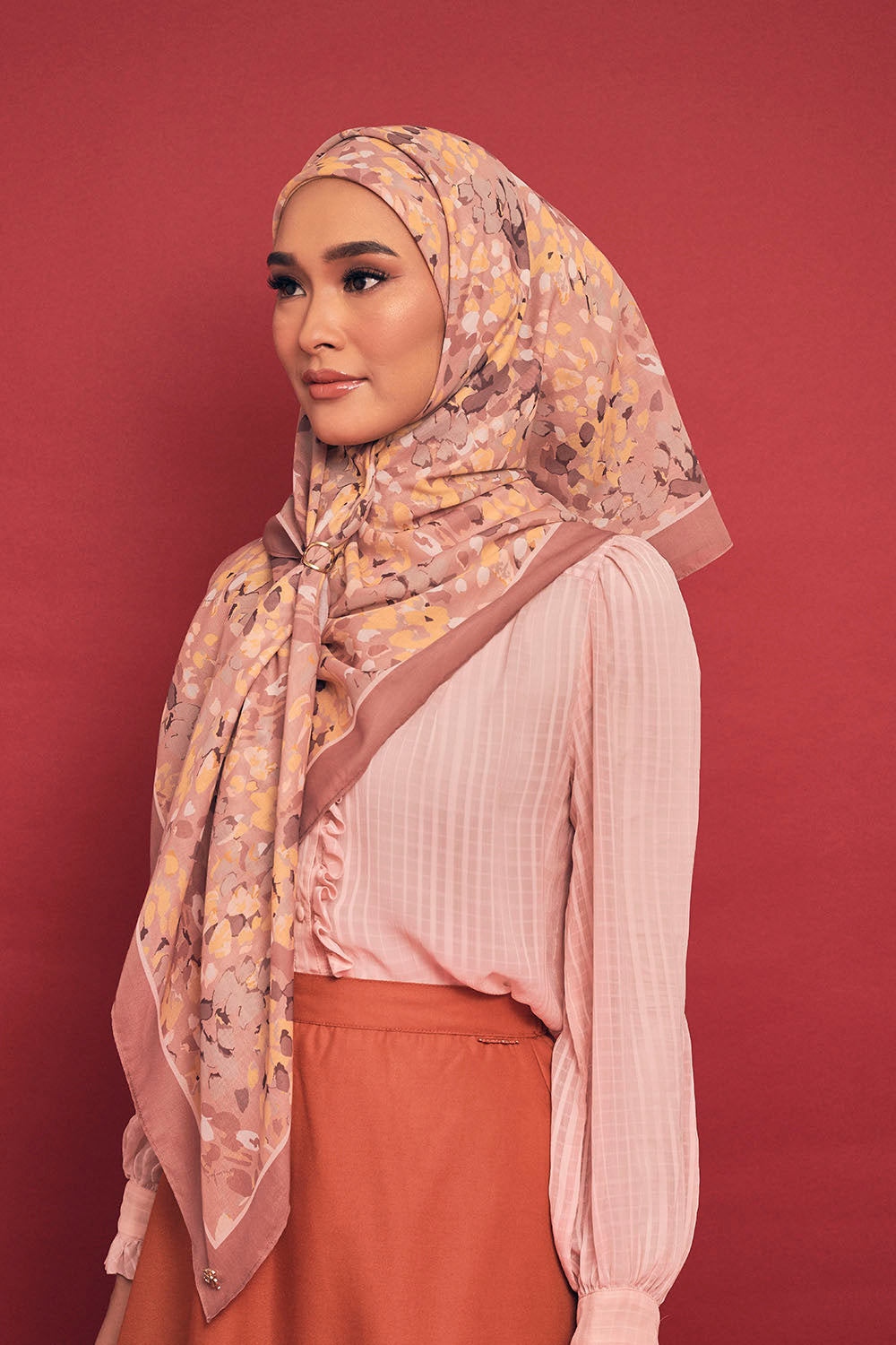 Nessa Frida Square - Strength In Sunflower