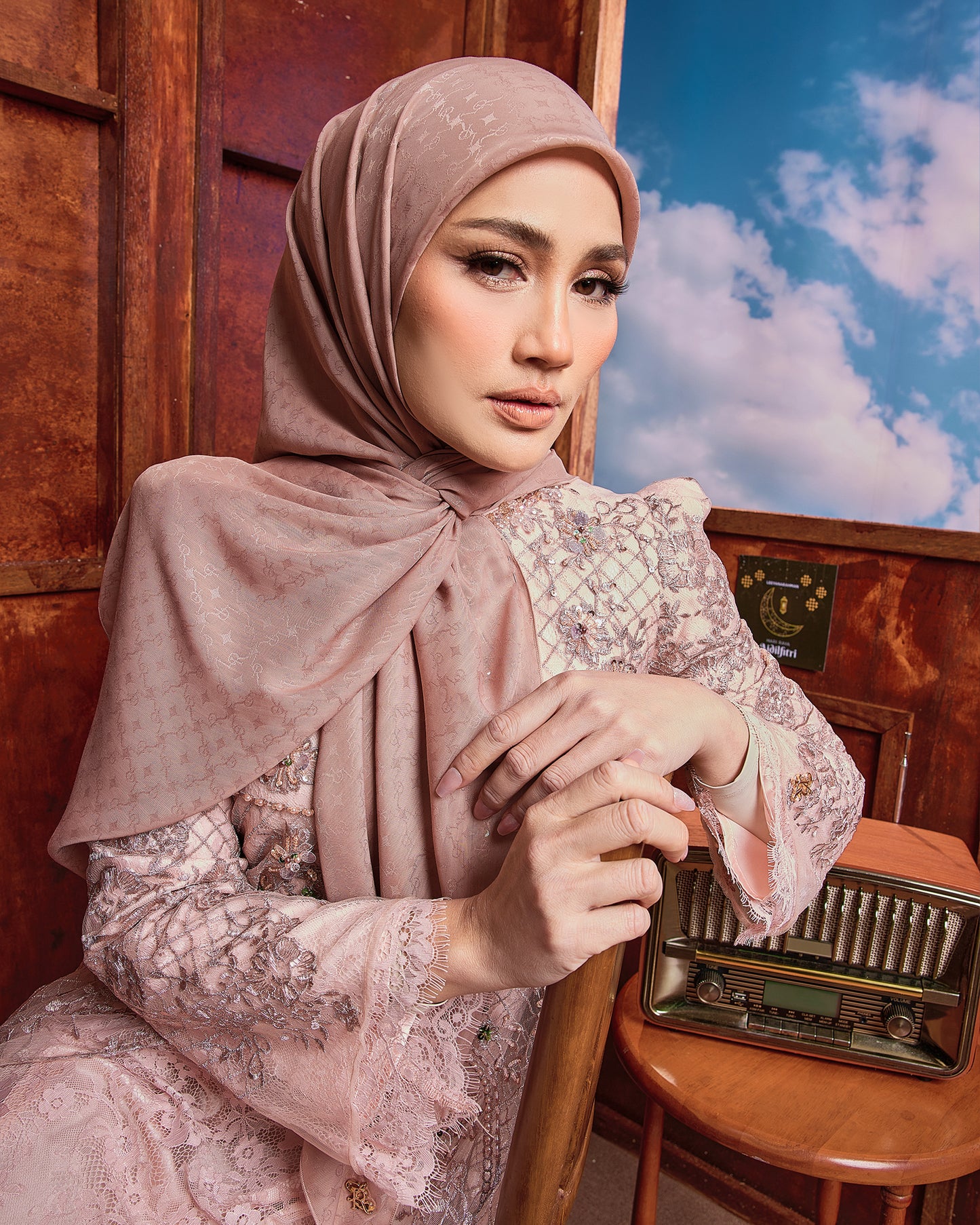 Raya Delight in Salmon