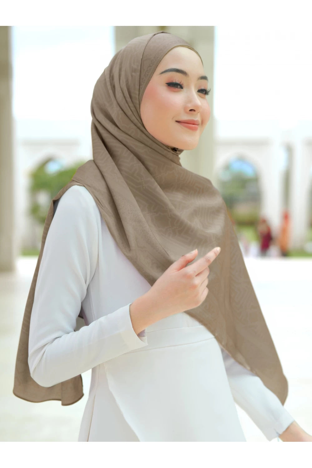 Alhambra in Khaki