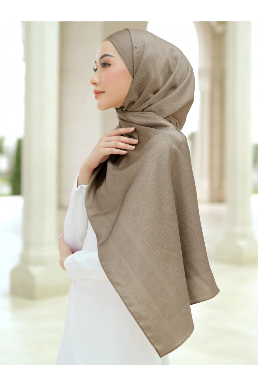 Alhambra in Khaki