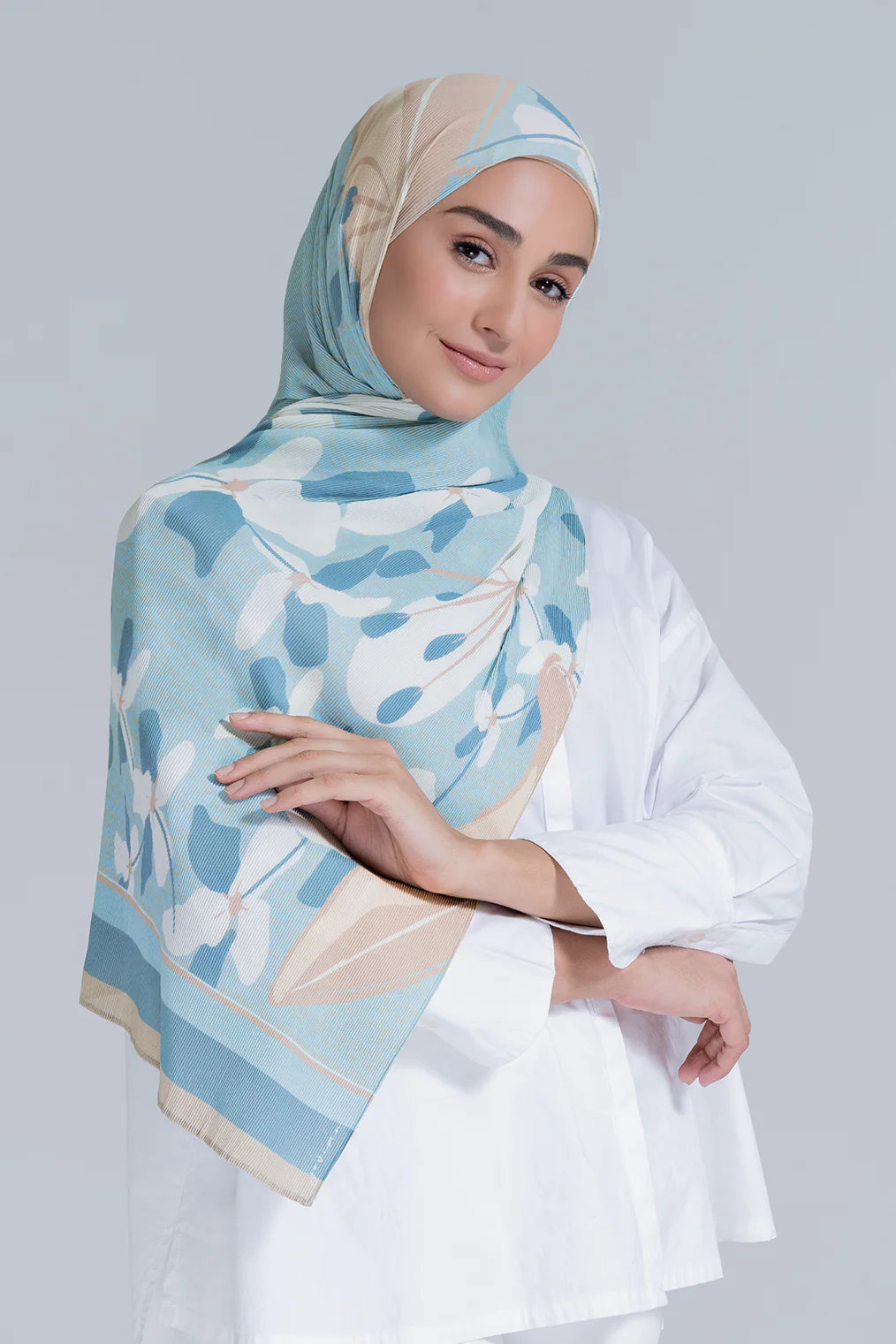 Jasmine Art Series in Baby Blue