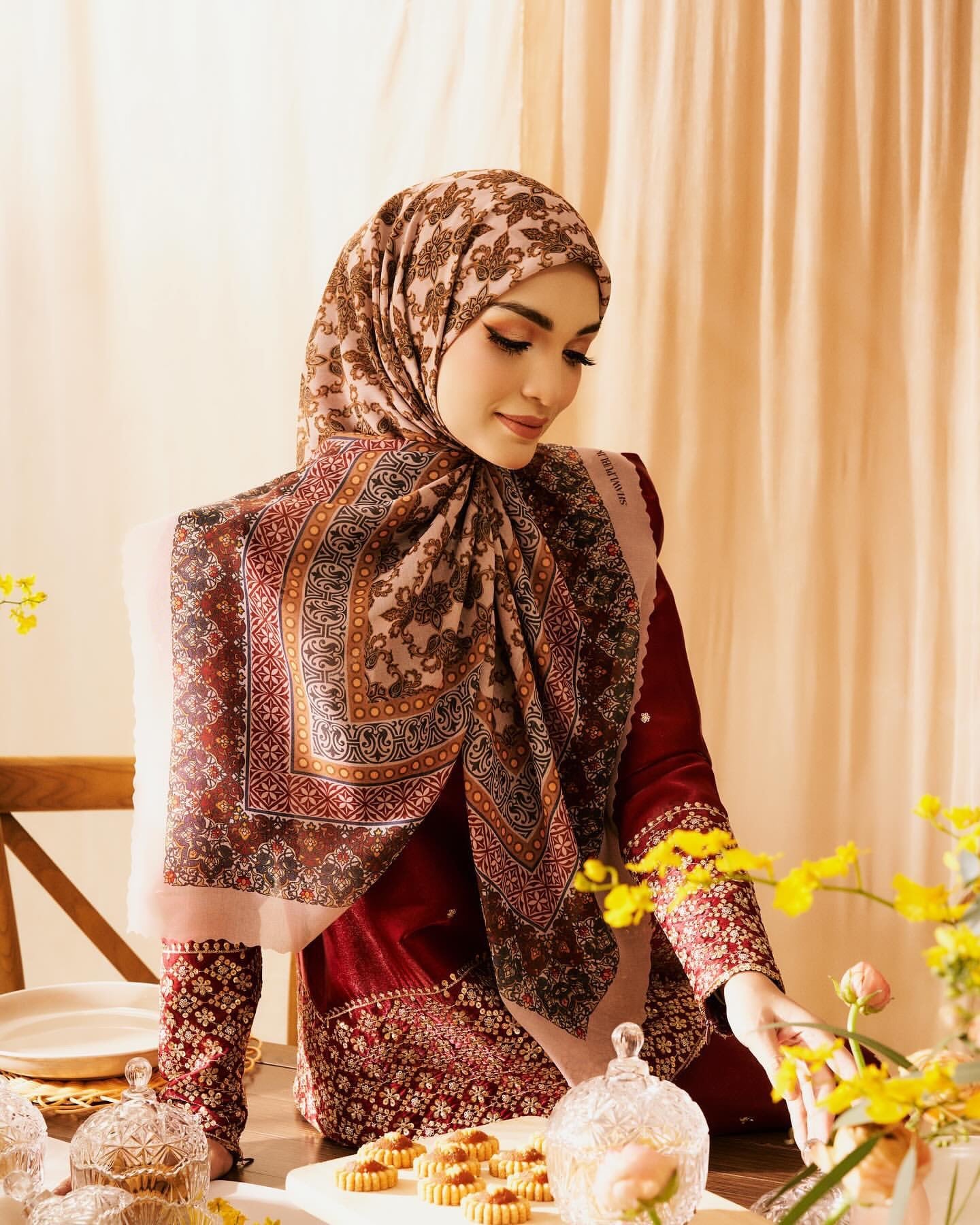 Maharani Raya in Nivara
