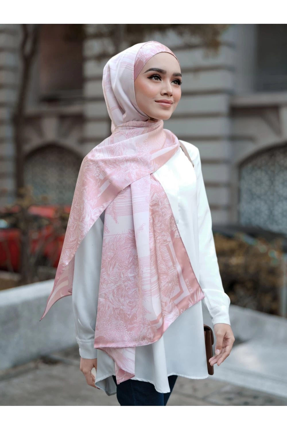 Eloise in Dusty Pink