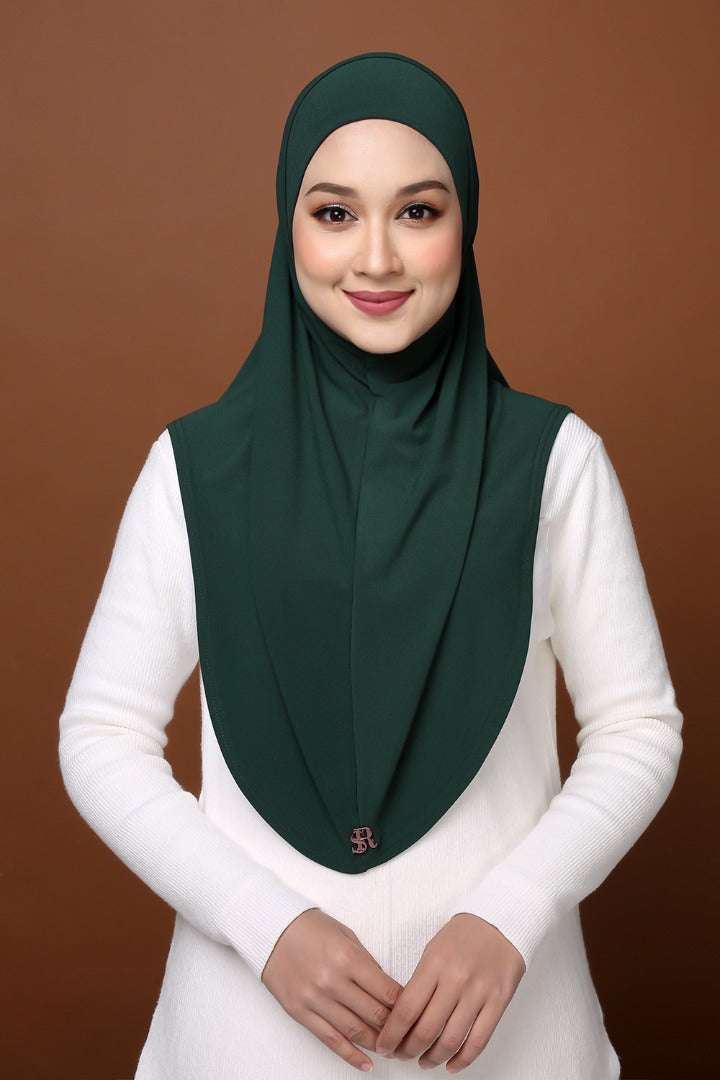 Dinda in Emerald Green