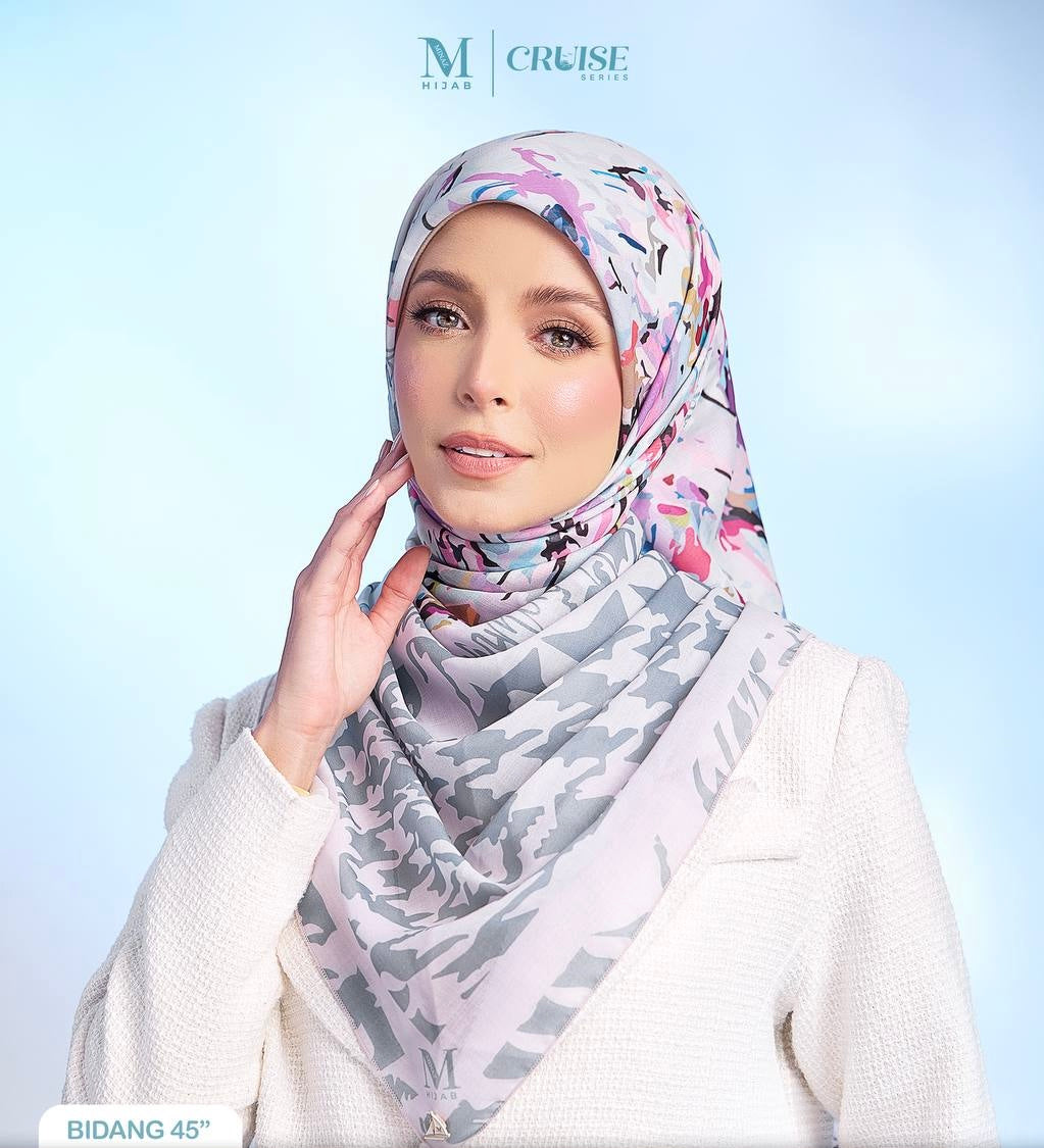 Cruise in Hurrem (Gray Pink) 45”