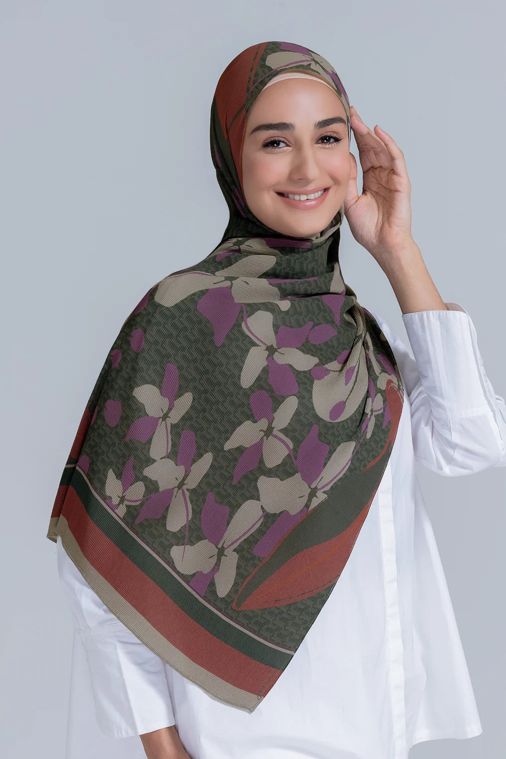 Jasmine Art Series in Hunter Green