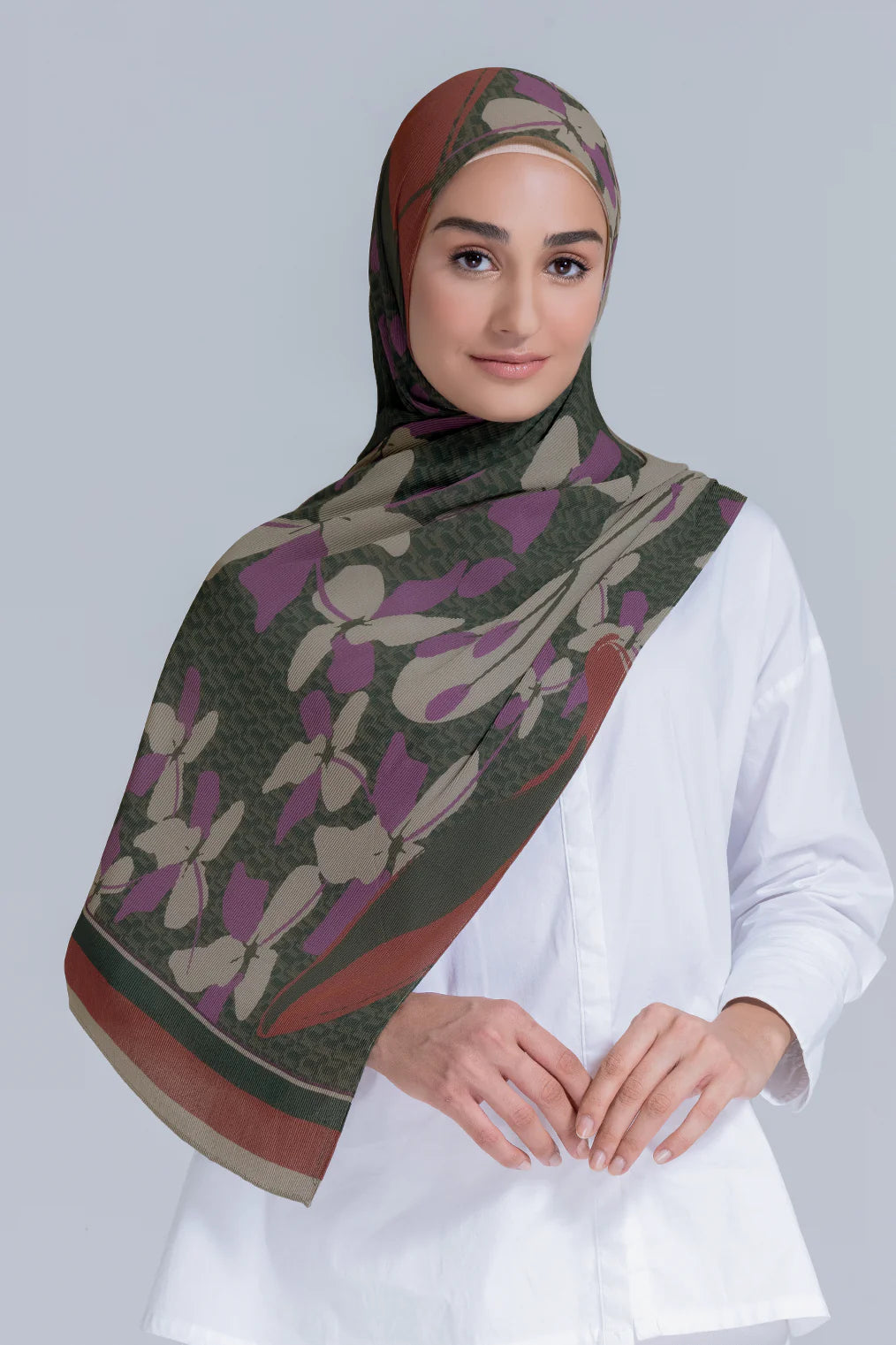 Jasmine Art Series in Hunter Green