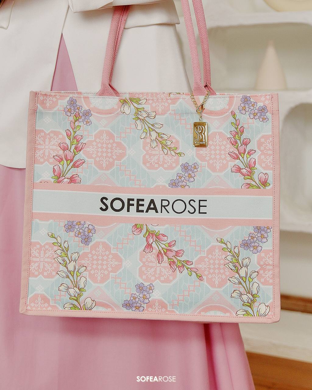 Tun Fatimah ToteBag in Ratna (Pink)