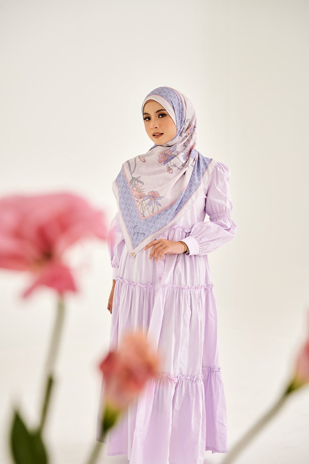 Elle Zara in Lilac Brown