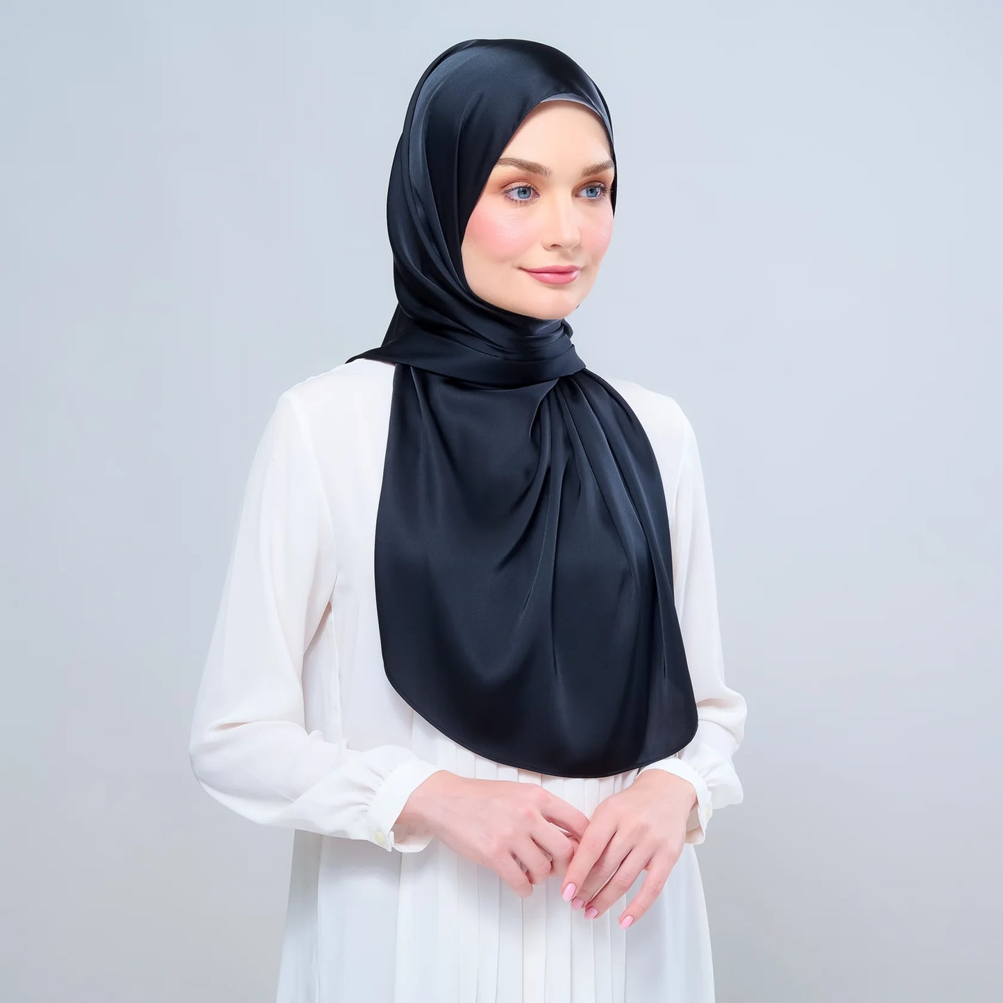 Instant Tag & Go | Satin Silk in Pitch Black