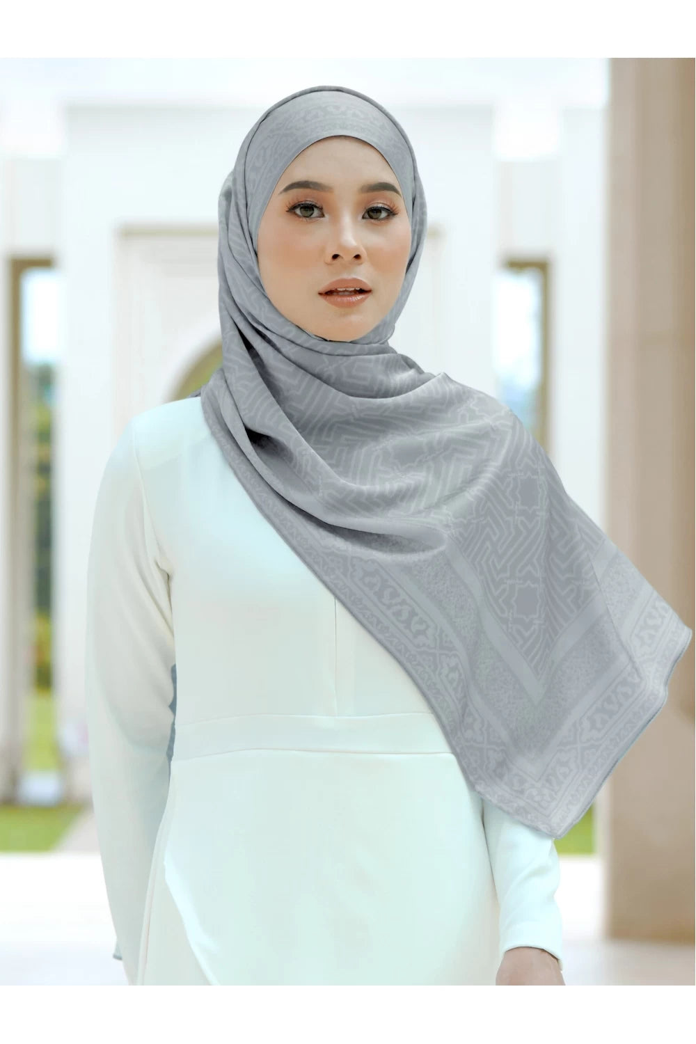 Alhambra in Steel Blue