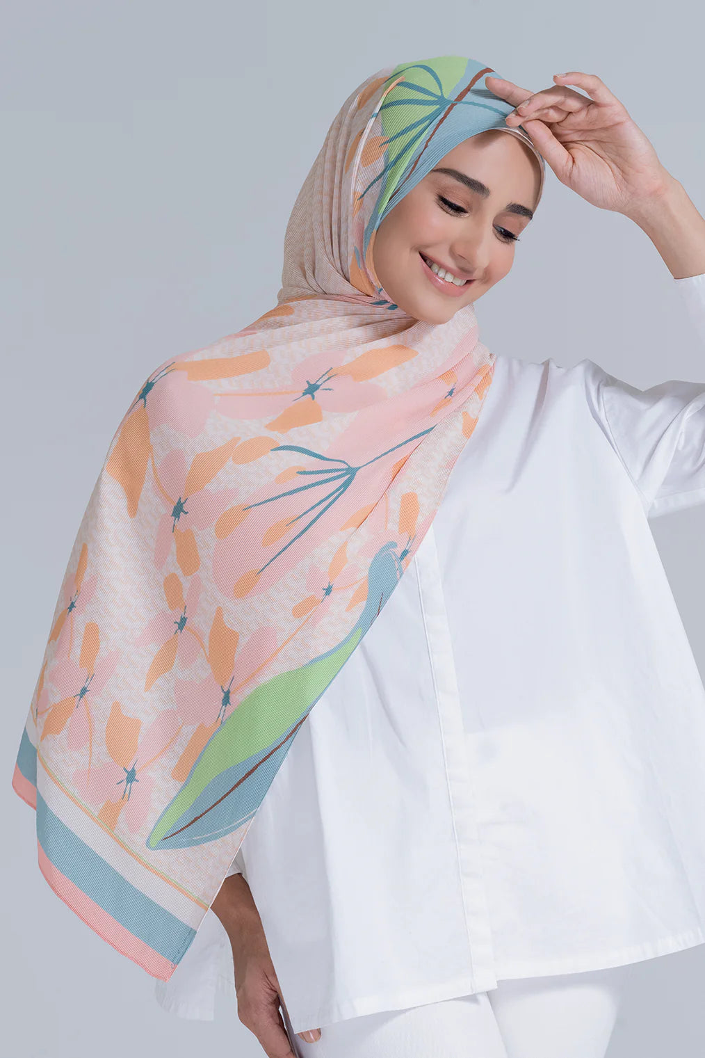 Jasmine Art Series in Salmon Pink