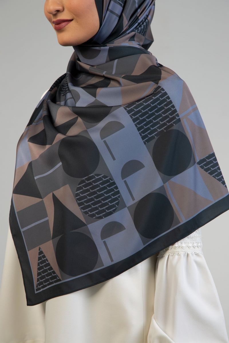 Hijab Geoline | Maya Satin in Grey Black