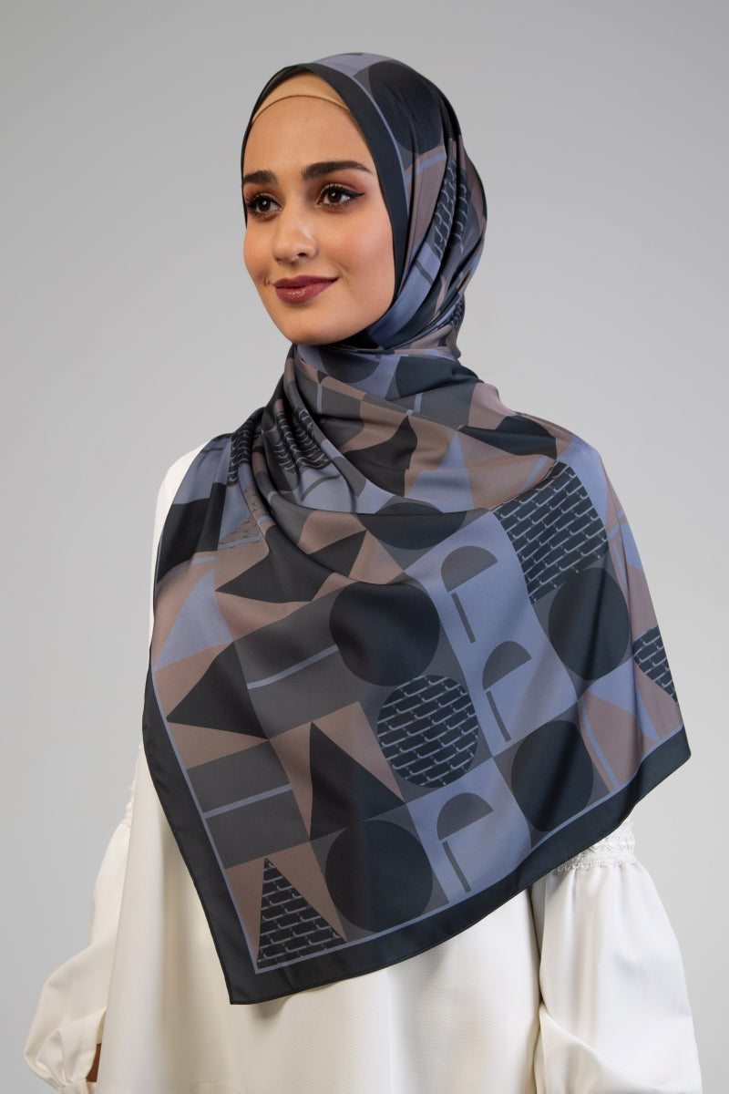 Hijab Geoline | Maya Satin in Grey Black