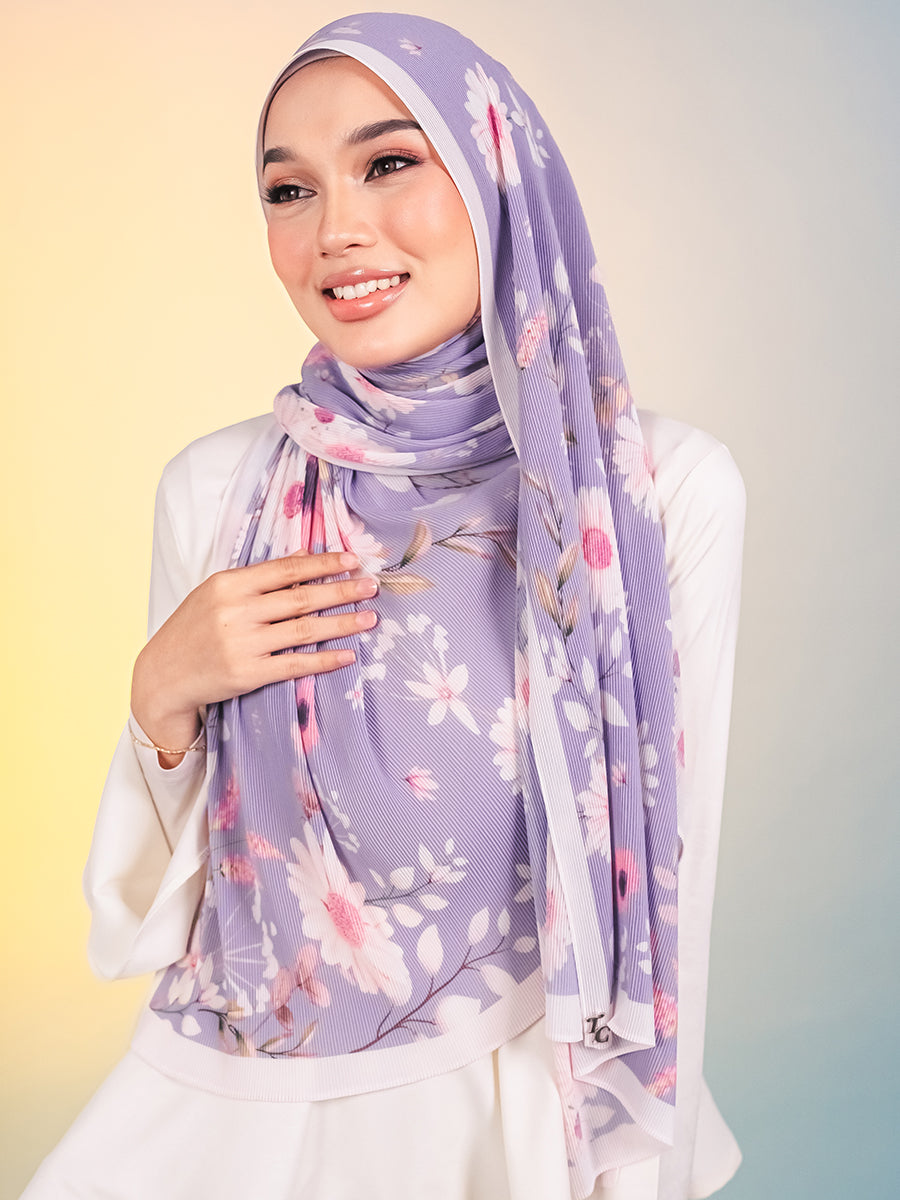 Sweetheart in Asters