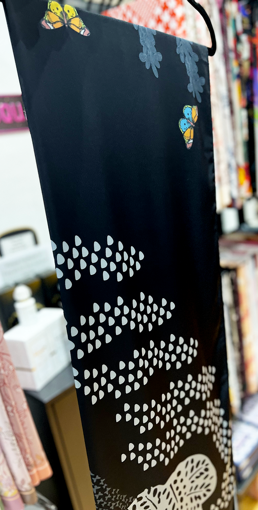 Blooming Nyonya in Nightfall