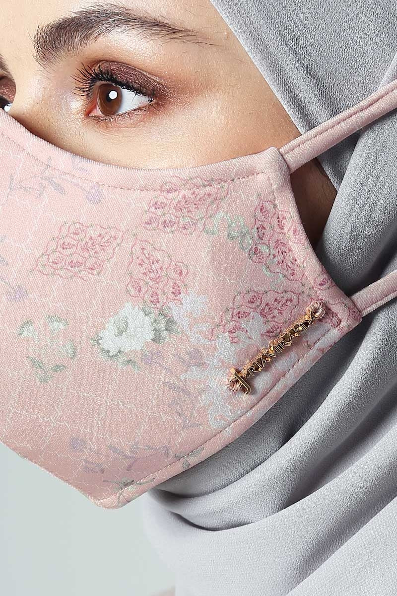 Jovian x Ria Miranda | The Friendship Series Hijab Mask in Blush Pink