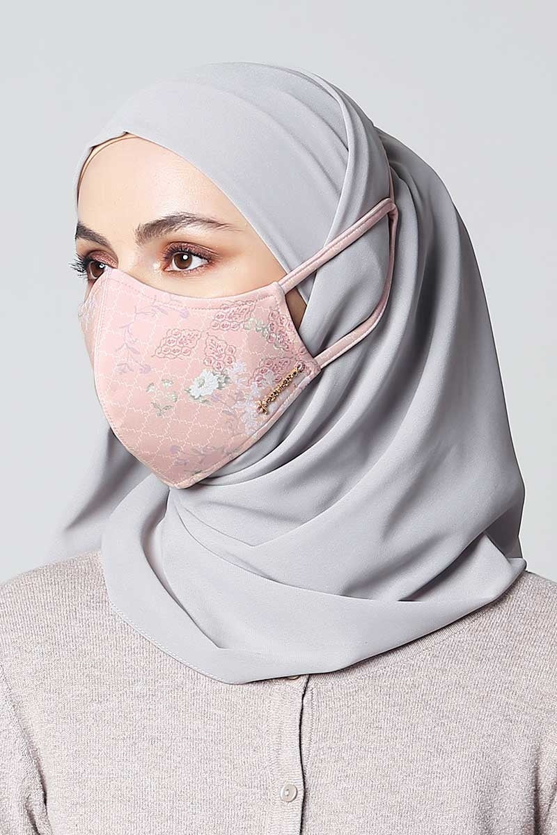 Jovian x Ria Miranda | The Friendship Series Hijab Mask in Blush Pink