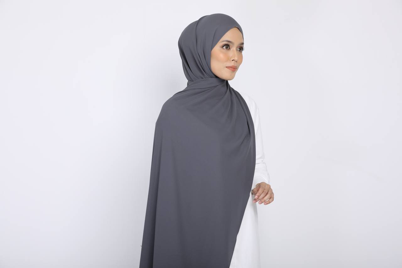 Luna Chiffon in Cool Grey