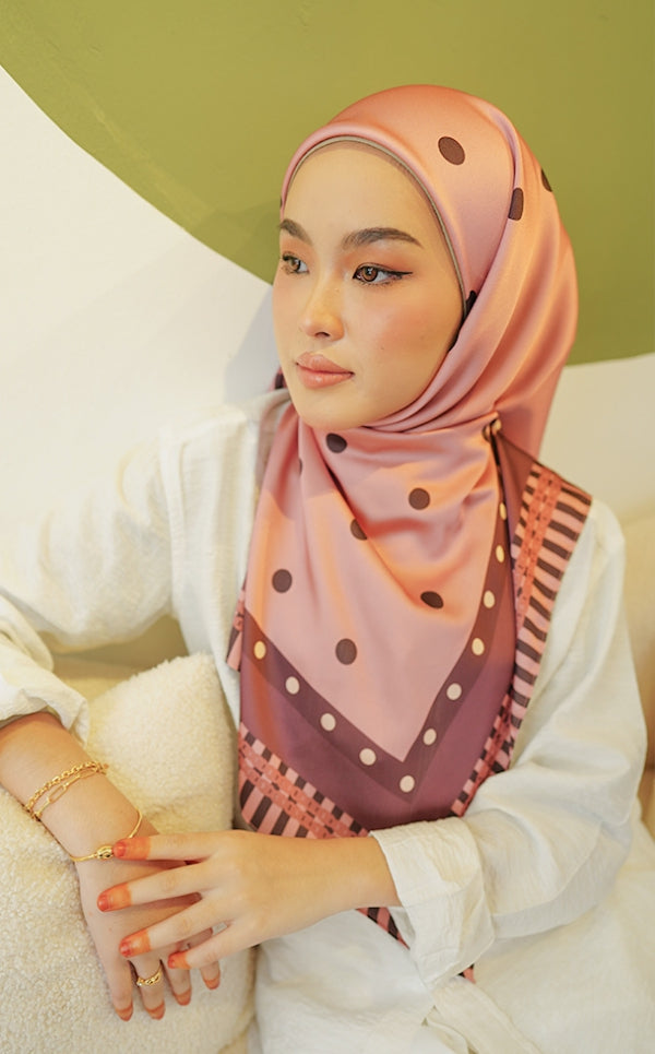 Molly in Dusty Rose Pink
