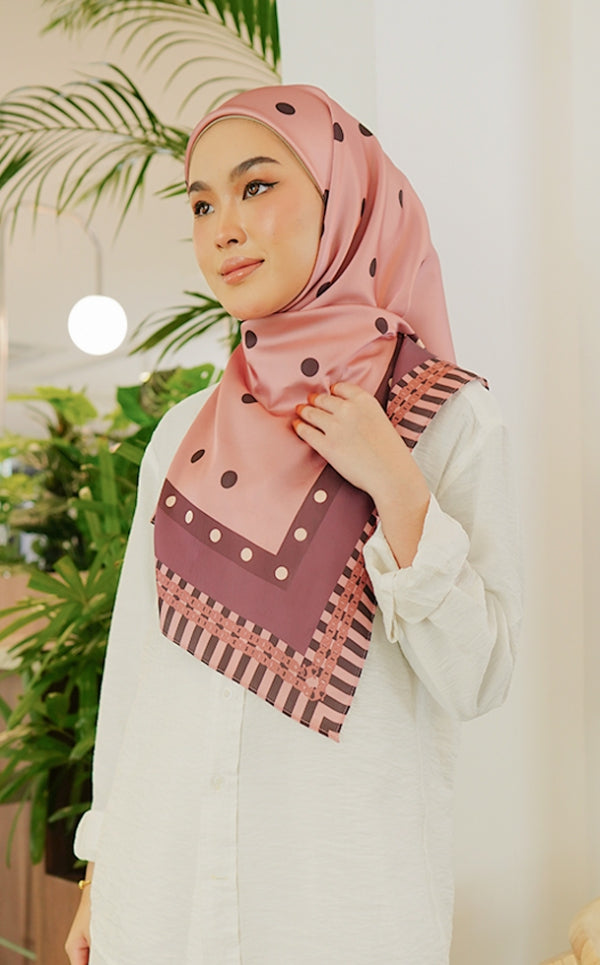 Molly in Dusty Rose Pink