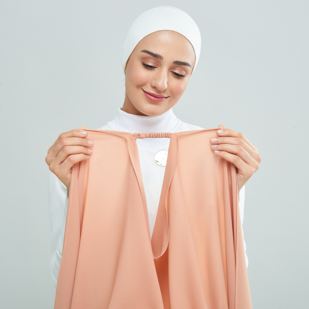 Eleanor in Sunkist Peach
