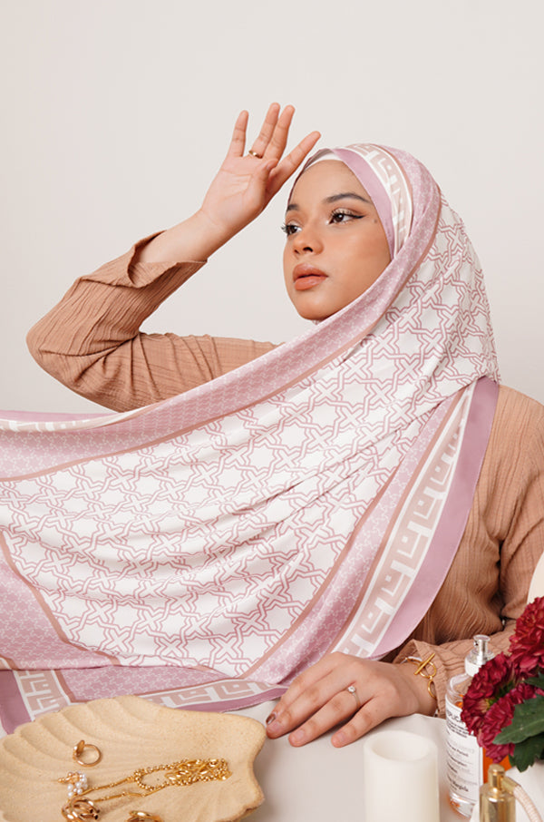 Nageena in Parfait Pink