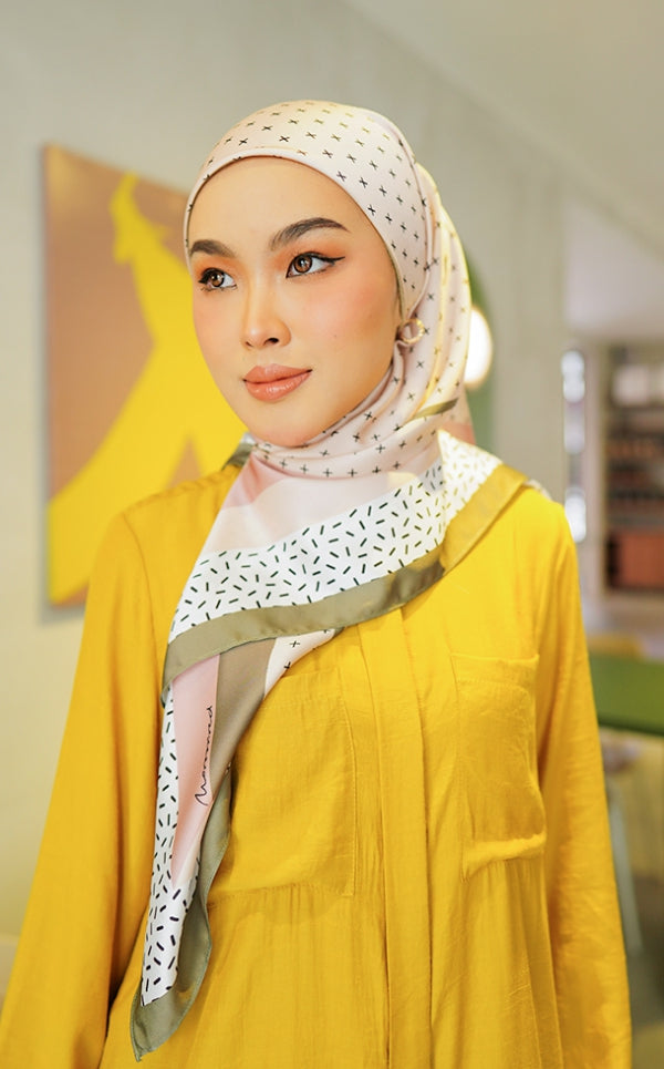 Cecilia in Peaches Cream