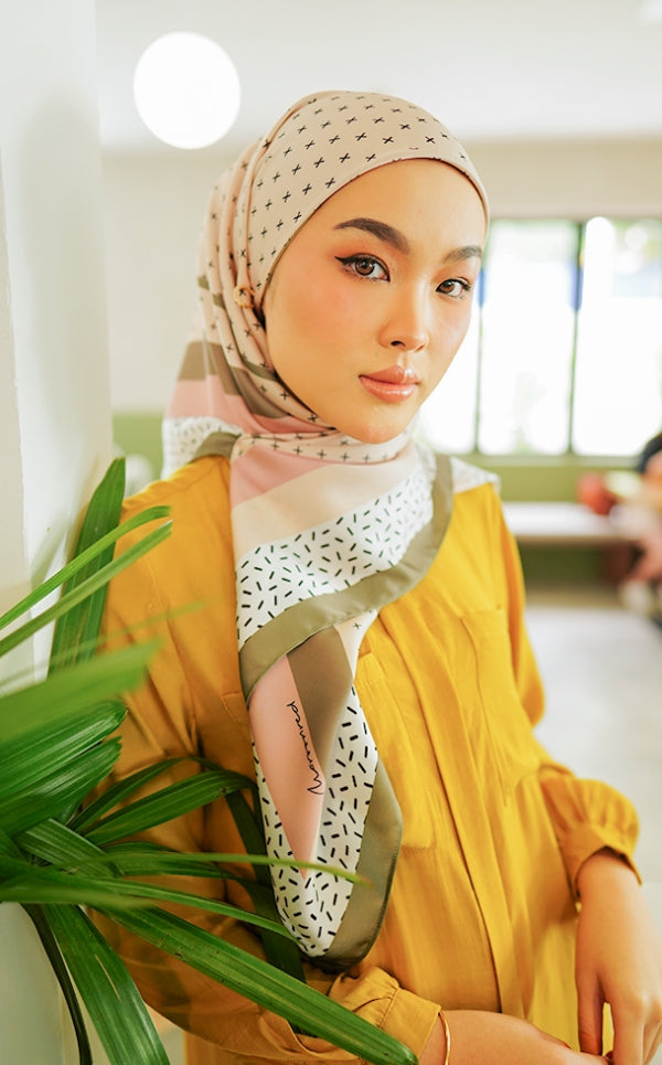 Cecilia in Peaches Cream