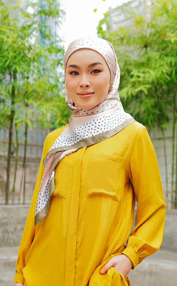 Cecilia in Peaches Cream