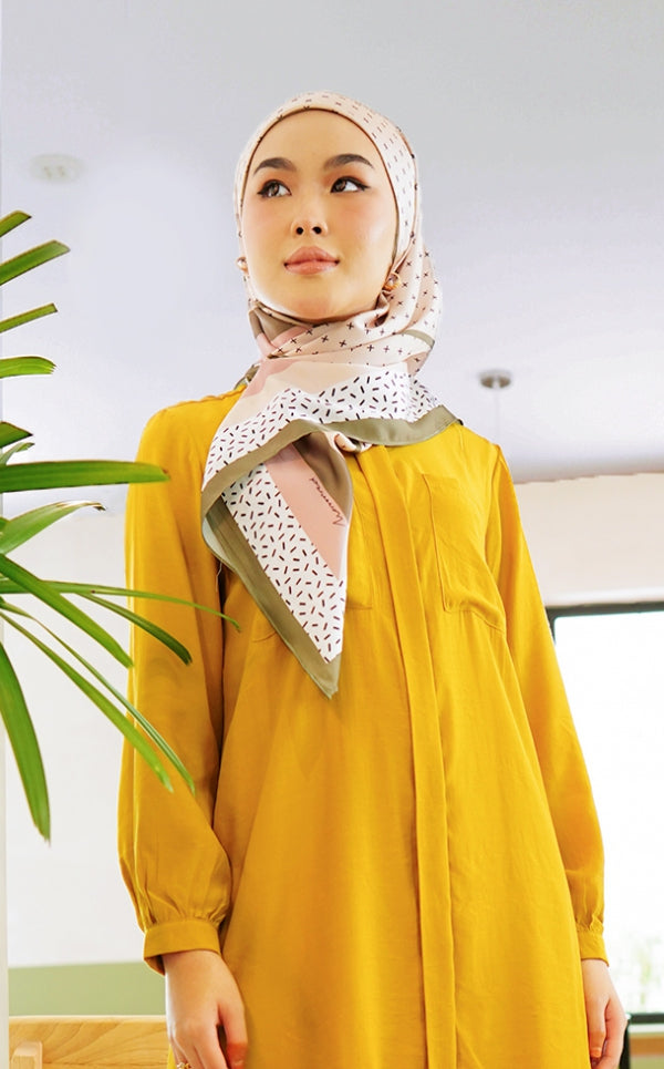 Cecilia in Peaches Cream