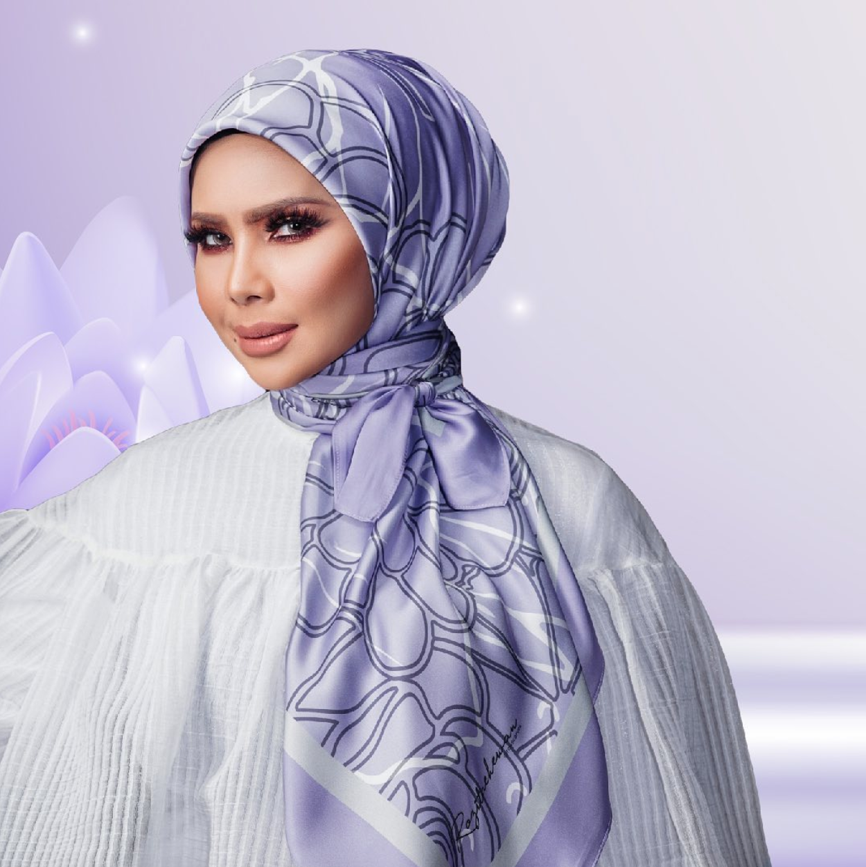 Siri Florescence in Lavender