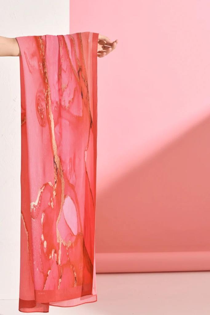 Dolce Memoire in She's Extra