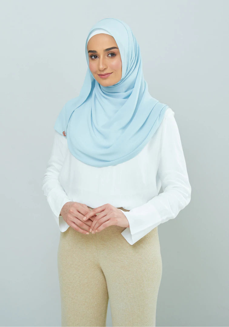 Dolly in Sky Blue