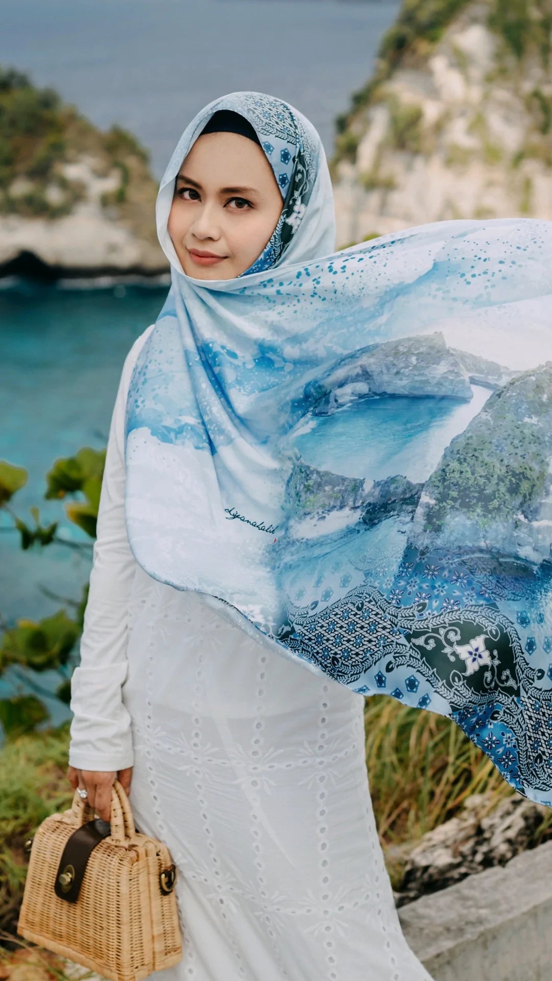 Bali Shawl in Nusa Penida