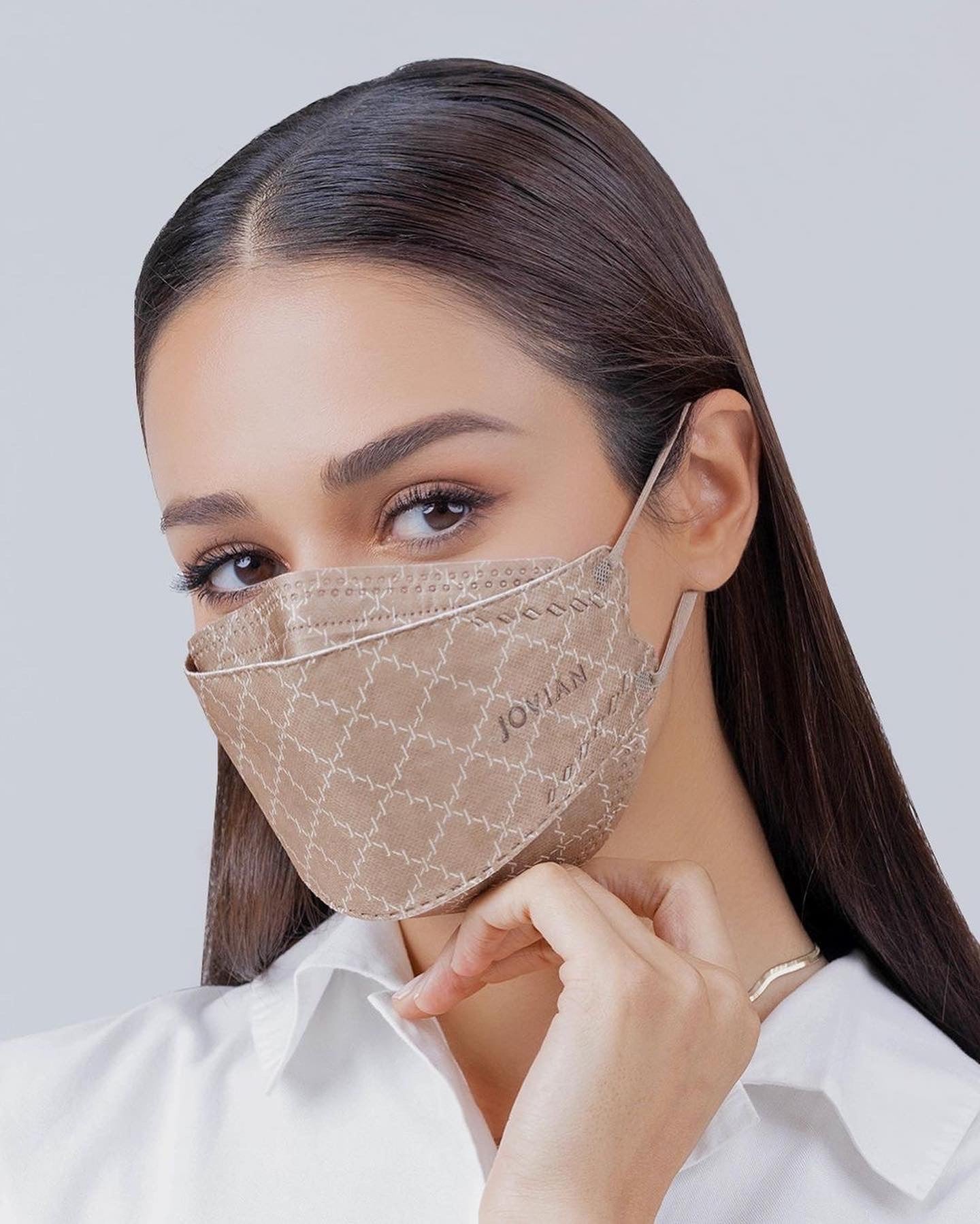 KF94 Earloop Face Mask in Wood
