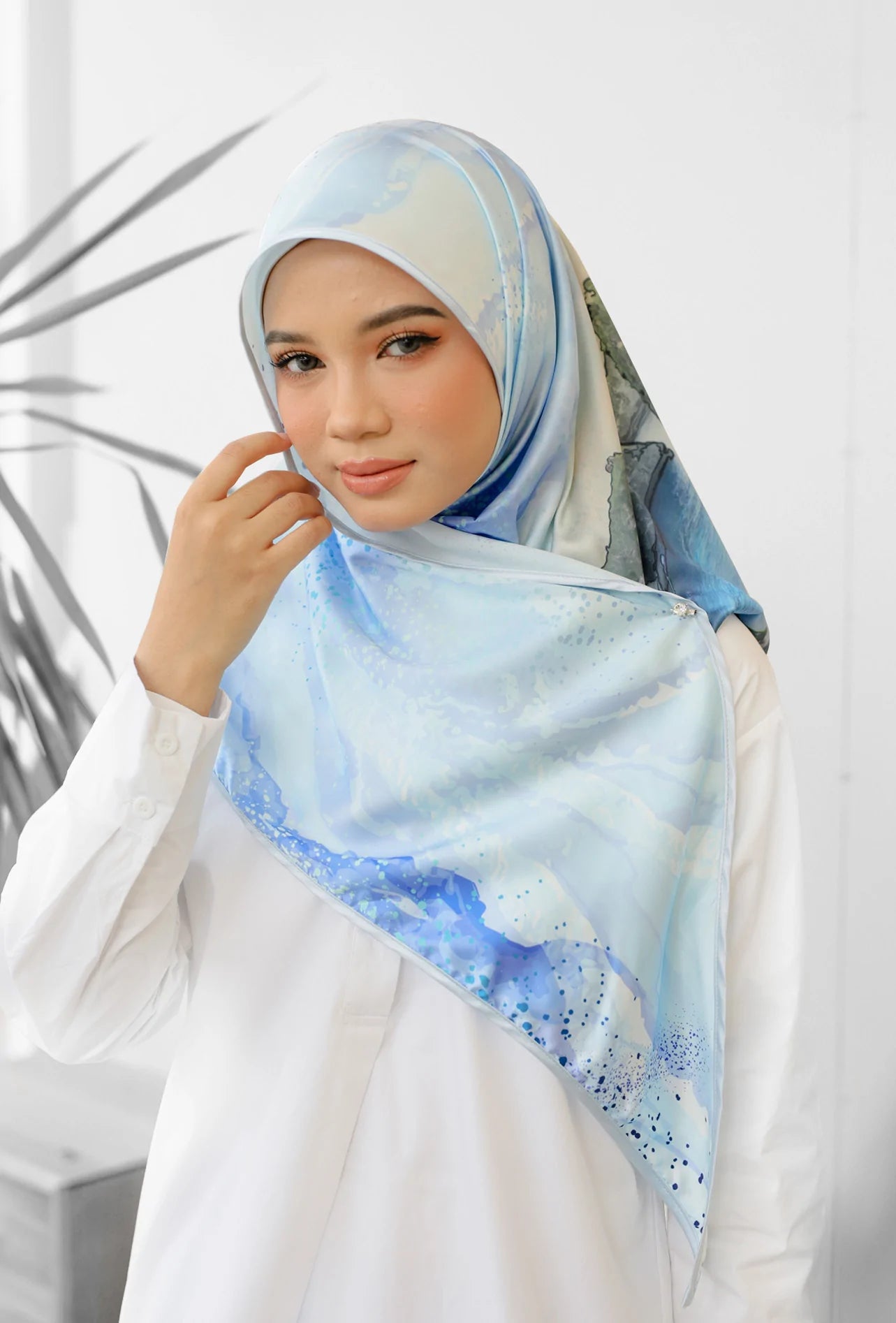 Bali Tri-Scarf in Nusa Penida