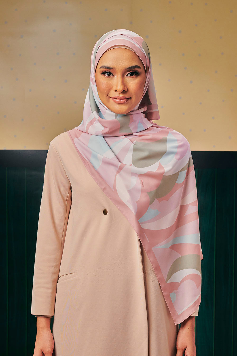 Durra Dalilah Instant Shawl in Beloved Sweetness