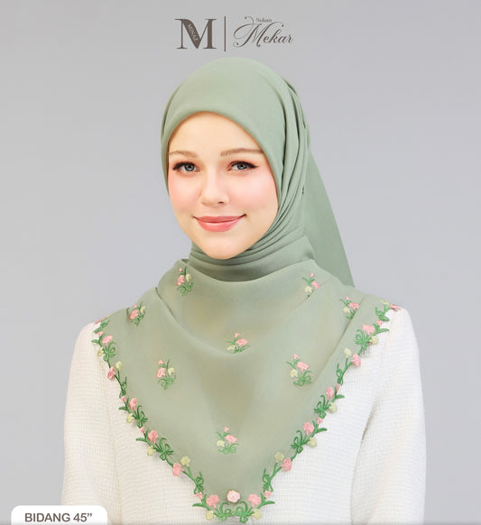Sulam Mekar in Dusty Green 45”