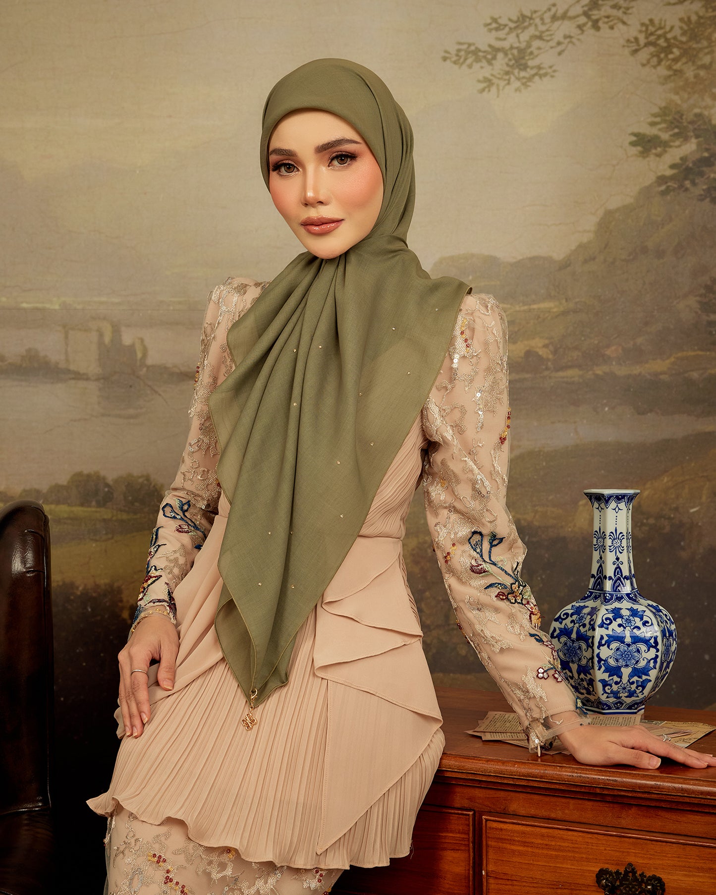 Sparcle in Army Green