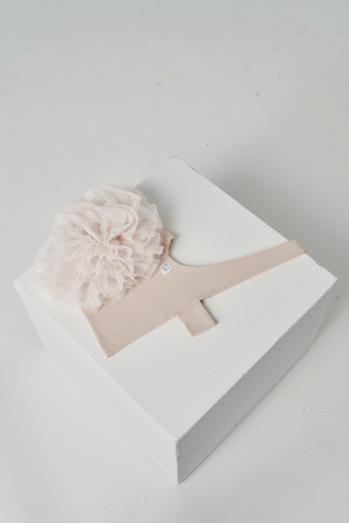 Suri Dagoo Volumnizer Inner in Magnolia Cream
