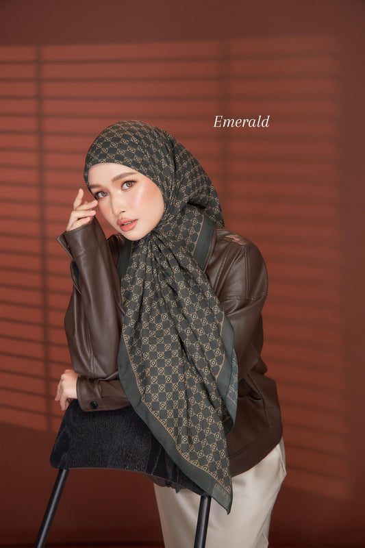 Lavish in Emerald