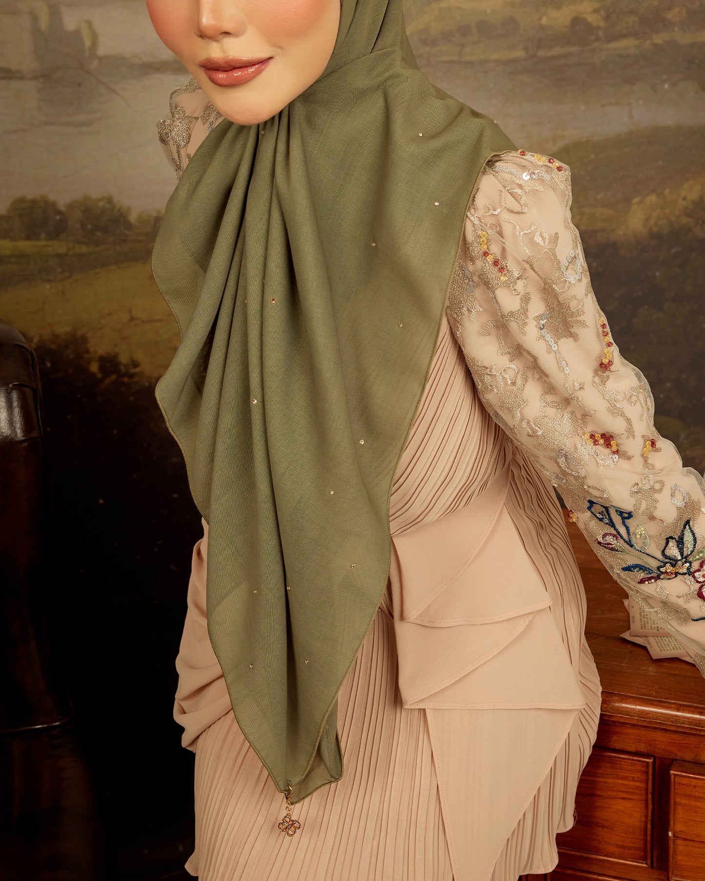 Sparcle in Army Green