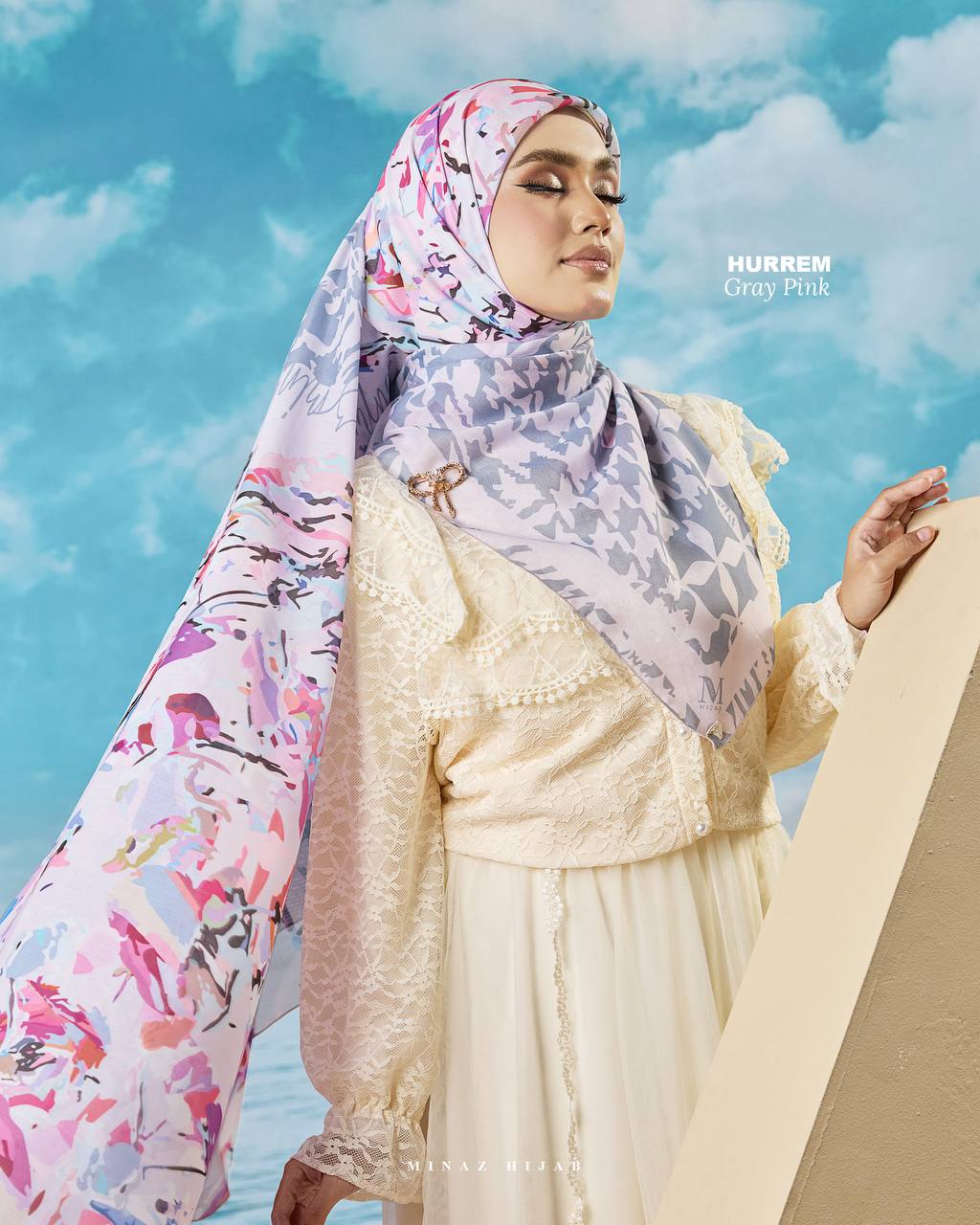 Cruise in Hurrem (Gray Pink) 45”