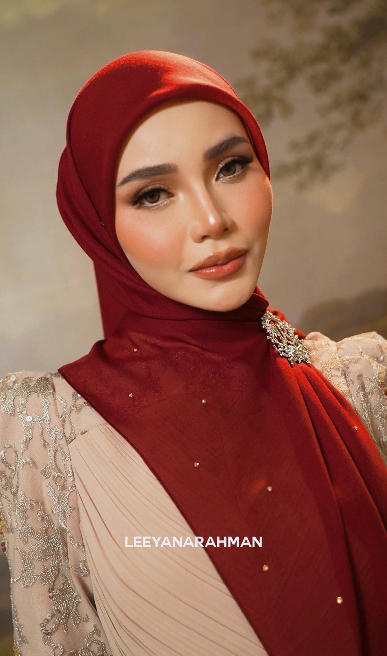 Sparcle in Red