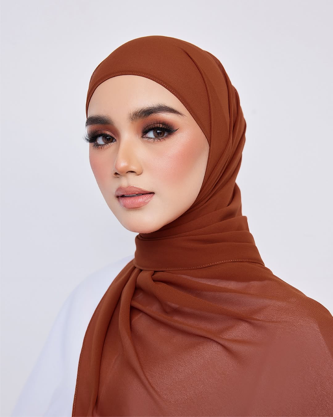 Mellysa Shawl in Rust Brown