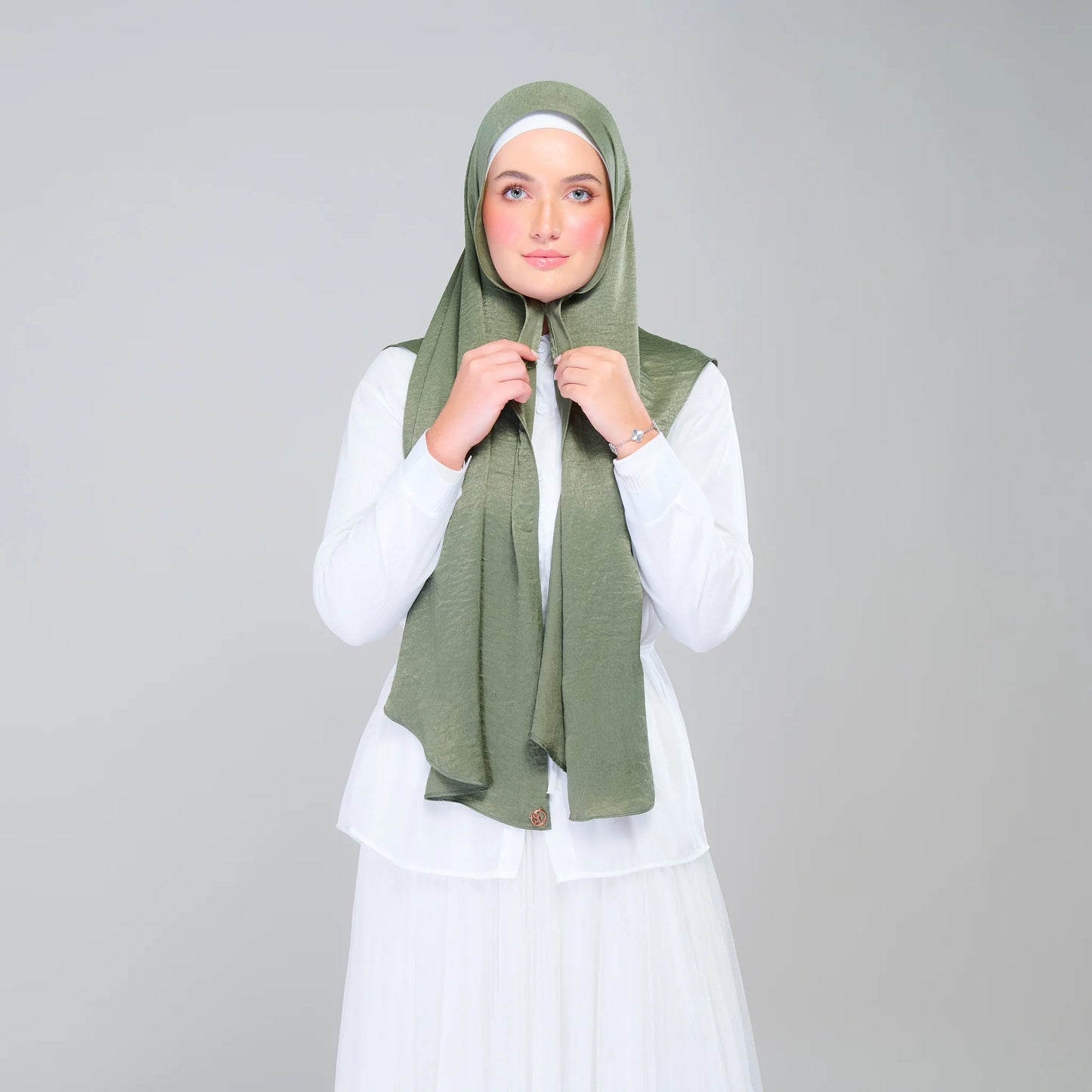 Instant Butterfly Tag & Go in Dark Olive